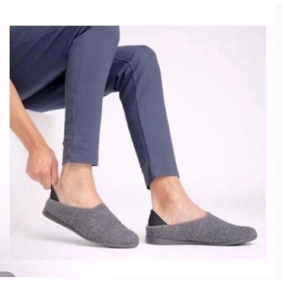 Mahabis Larvik Classic Slippers Women 11.5 12 Men 9.5 10 EU 43 Gray Yellow NEW - Picture 2 of 6